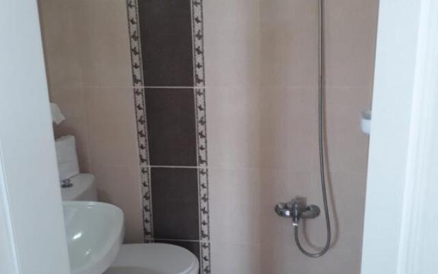 Otel  A
