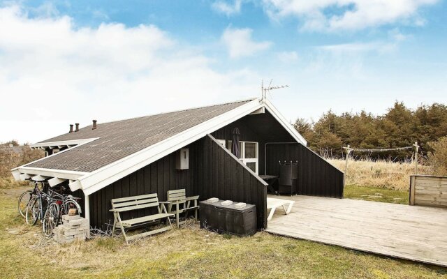 Traditional Holiday Home in Løkken near Ocean
