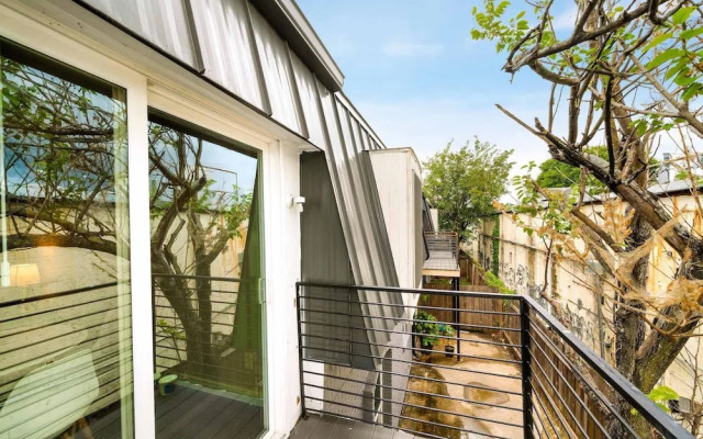 Stylish 1BR Near UT Mueller Evonify