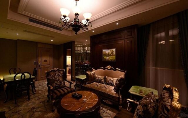 Ramada by Wyndham Luoyang Downtown