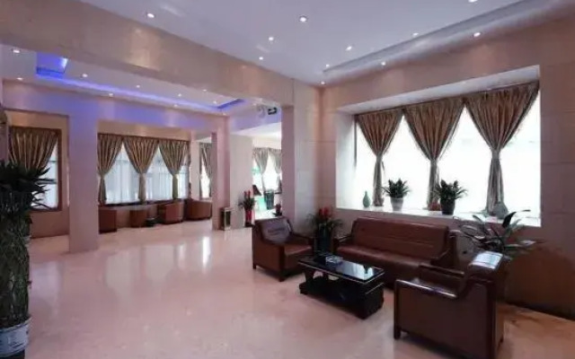 Holiday Inn Shanghai Viberly