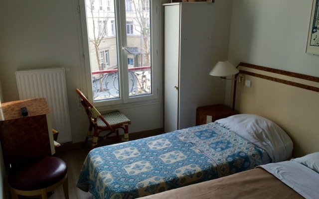 Hôtel Azur Montmartre