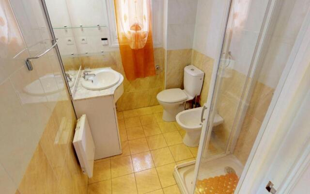 Studio Menton, 1 pièce, 2 personnes - FR-1-196-234