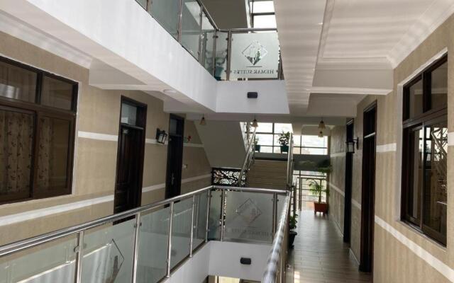Hemak Suites
