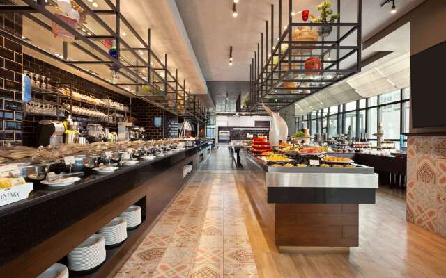 Ramada Resort by Wyndham Manama Seef