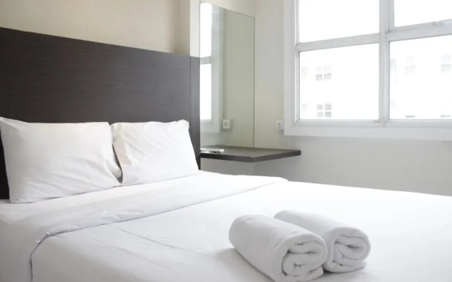 Cozy High Floor 1BR at Parahyangan Residence