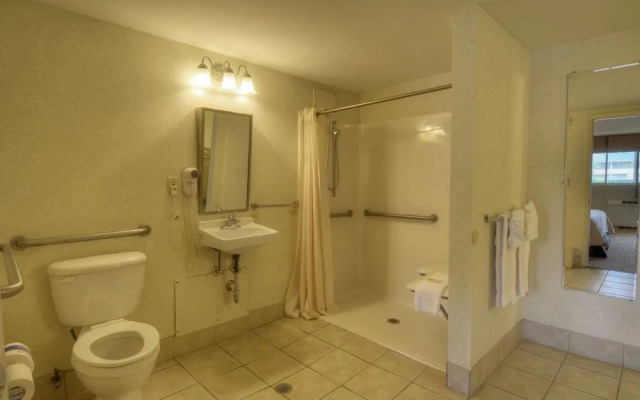 Quality Inn & Suites