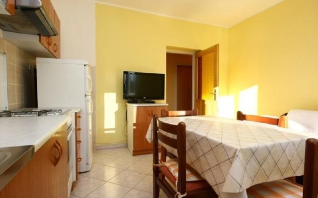 Per - Comfortable Family Apartments - A1