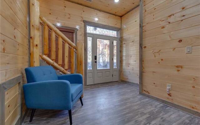 Mirror Pond - Four Bedroom Cabin