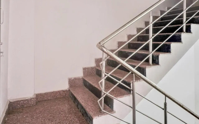 Flagship 93395 Hotel Yashwant Palace