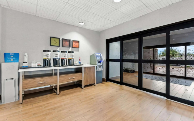 Hampton Inn Florence Midtown near University of North Alabama