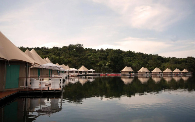 Canvas and Orchids Retreat