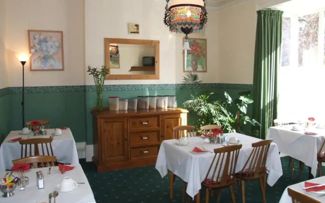 Hedley Villa Guest House