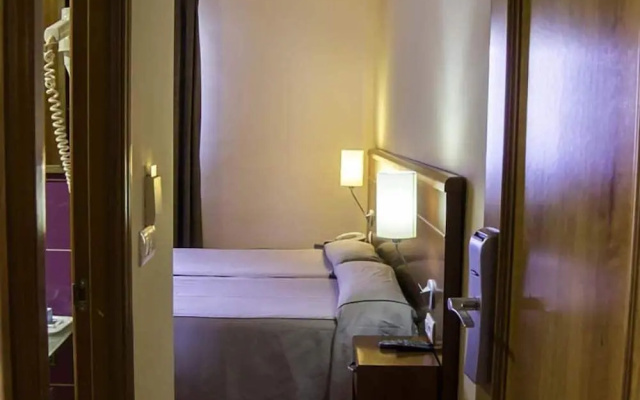 Hotel Midama