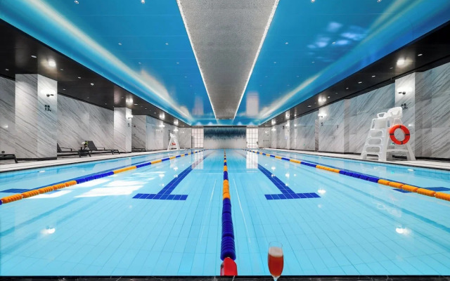 Donghu Collection Hotel