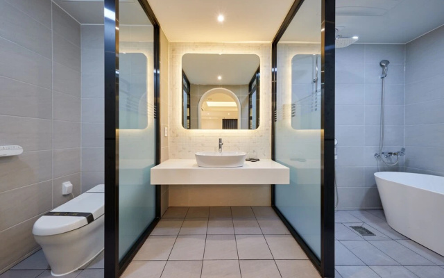 Hotel Hive Inn