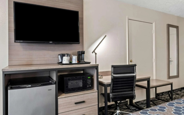 SureStay Hotel by Best Western Duncan