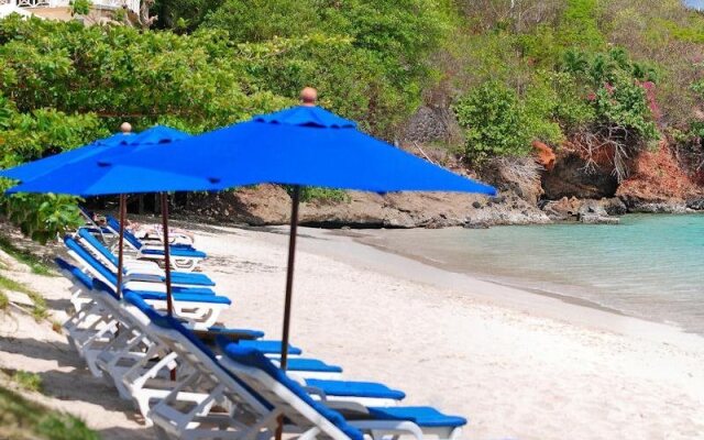 The Flamboyant Hotel & Villas