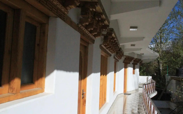 Mentokling Guest House and Garden Restaurant