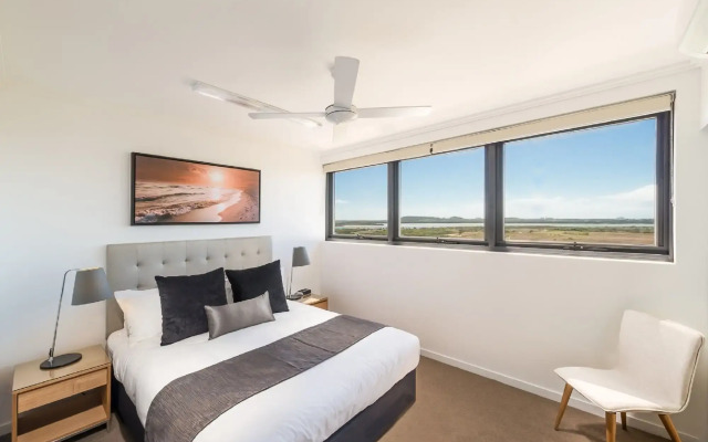 Pacific Sands Apartments