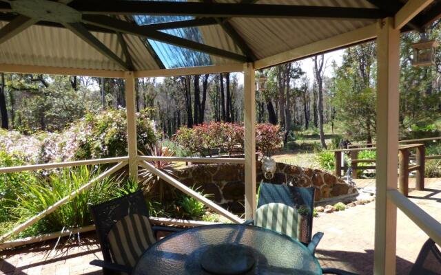 Country Charm Retreat B&B