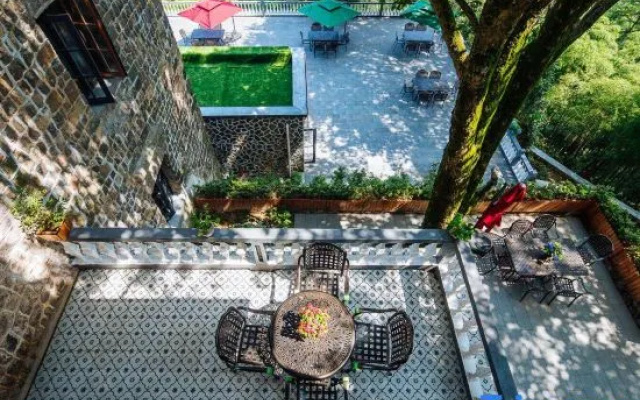 Moganshan Queen Hotel (inside Moganshan Scenic Area) – Outside – Huzhou
