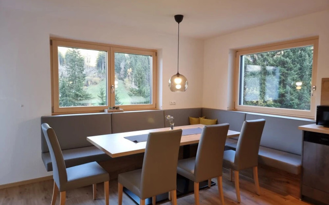 Leo See in See With 3 Bedrooms and 3 Bathrooms