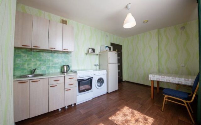 Apartments Kvartirov on str. Aviatorov, 38