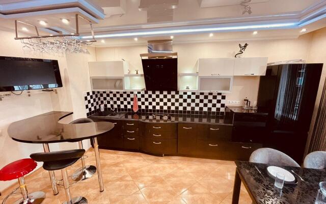 Апартаменты на набережной Кубанская