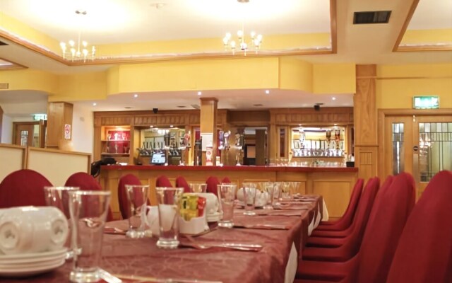 The Cross Square Hotel