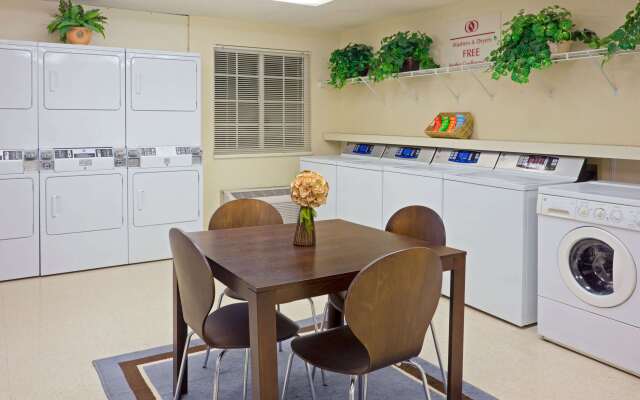 Sonesta Simply Suites Philadelphia Mount Laurel