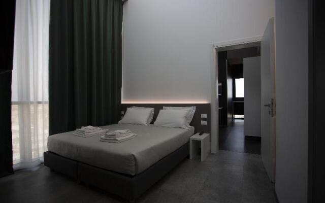 HTM Venice Suite