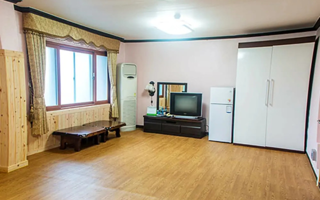 Baegyang Hotel