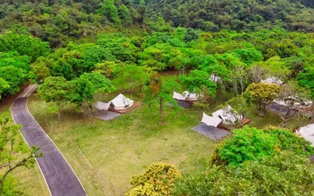 The Lake's Campground