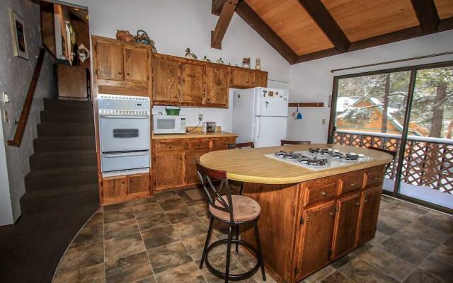 Colbert Cabin 966 by RedAwning
