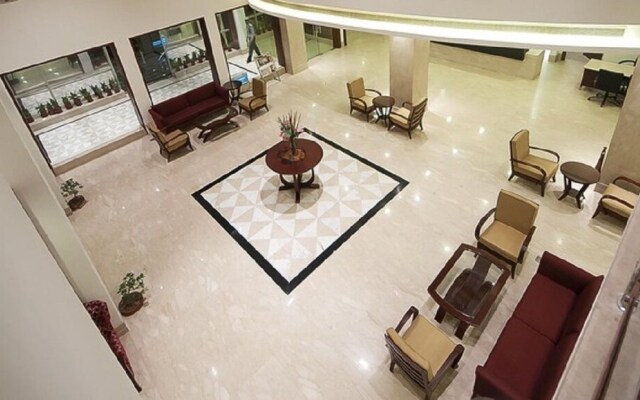 Park Square Hotel And Banquet