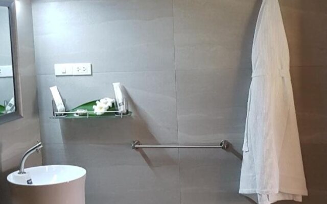 Leeloo Cabana Beach Resort