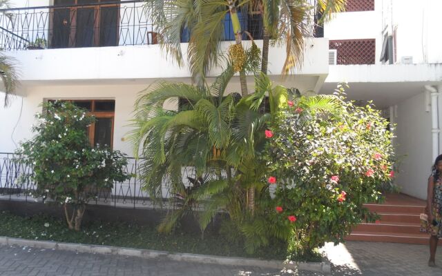 Upanga B&B - UN Road