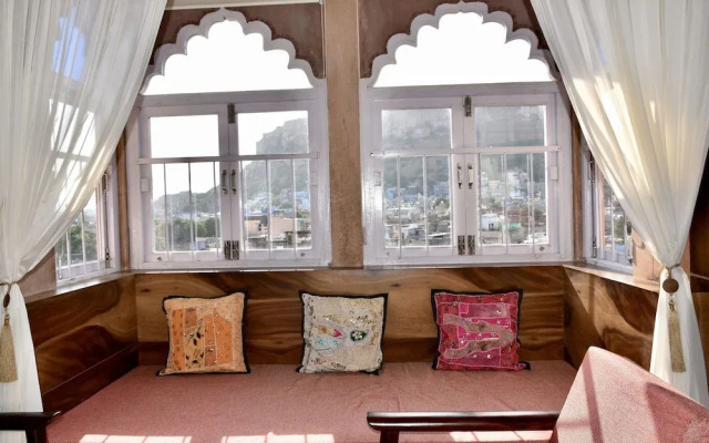 Kankariya Heritage