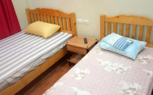 Screaming Gecko Hostel Air-Con