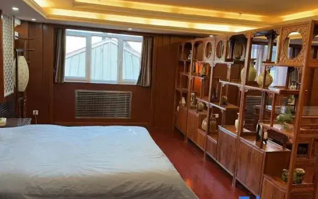 Pingquan Haitian Holiday Hotel