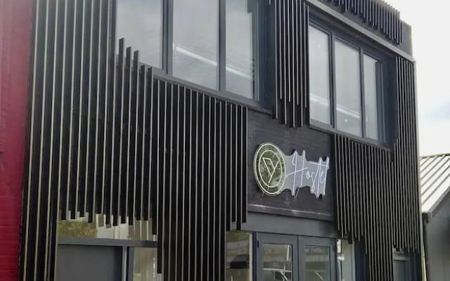 Y Hostel