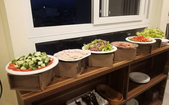 Sen Vang Luxury Hotel