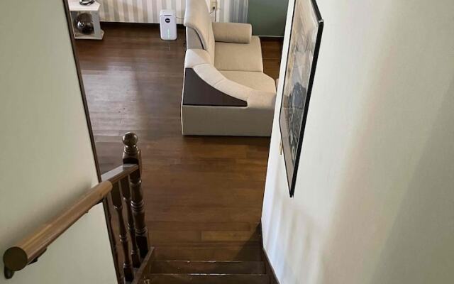 gesutohausugoyashithi-haitsu