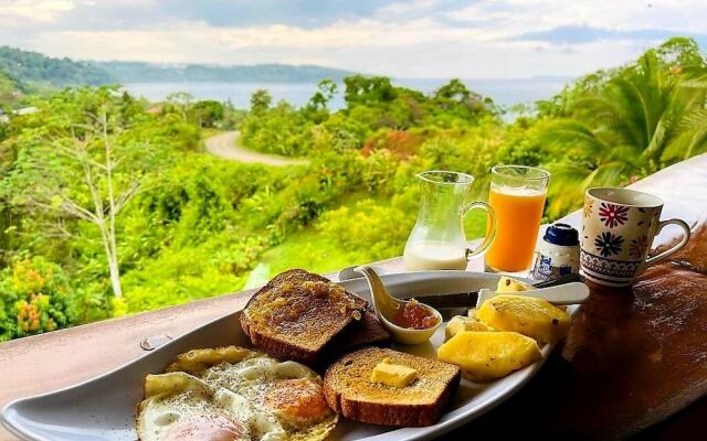 Ocean and Forest View Hotel Manolo