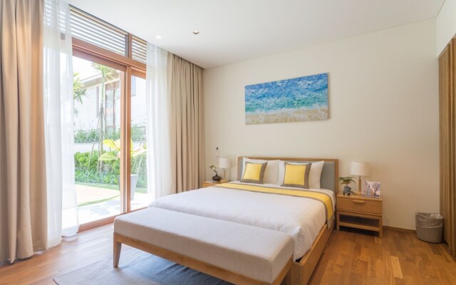 Vacation Homes Luxury 3 BR Ocean Estate