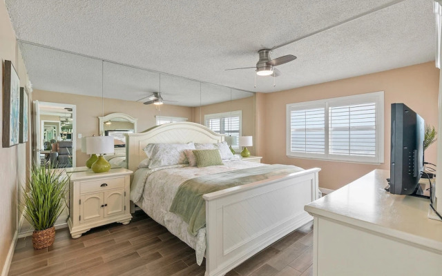 Ponce de Leon Towers 803