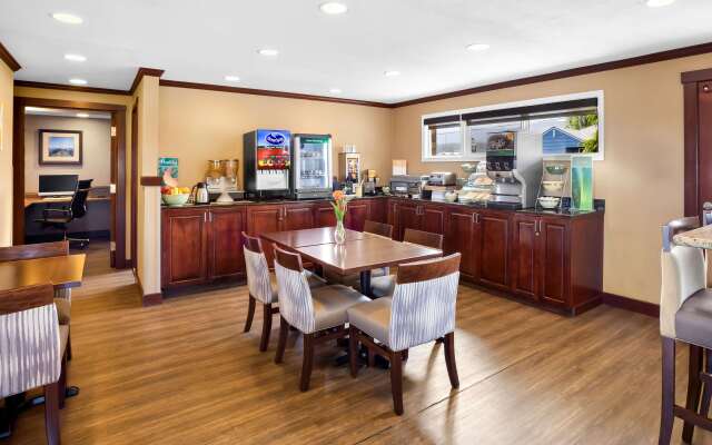 Quality Inn Port Angeles - near Olympic National Park