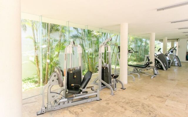 Luxury Condos at Magia