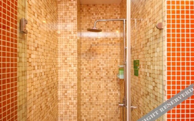 Yixing Xiahao Hotel